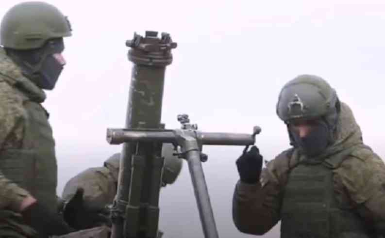 ŠOK U RUSIJI: Da li su Ukrajinci dronom napali bazu strateških bombardera Engles? OŠTEĆENA DVA TUPOLJEVA! (VIDEO)